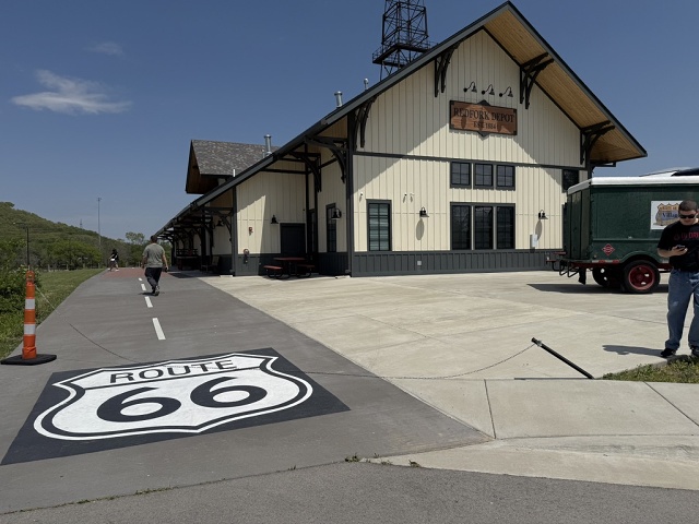 8690424B-AF23-4ED8-A831-C77BC7AE9742 1 105 C