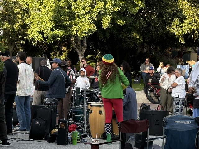 4B63C267-A325-4613-ABAA-3BE2DA181921 1 105 C